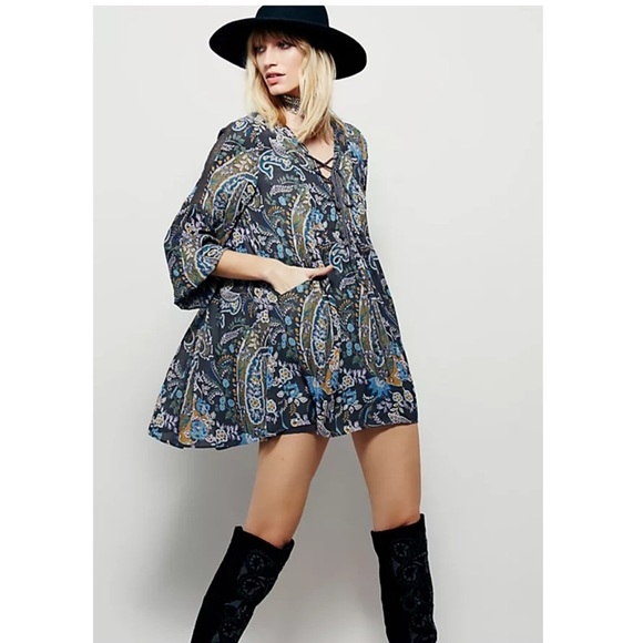 Free People Dresses & Skirts - Free People Rain or Shine mini dress paisley S EUC like new